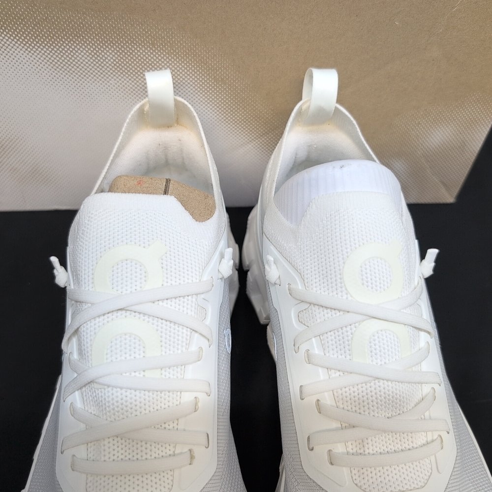 On Cloud 6 Versa All Day Trainers Women's Athletic Shoes US 10 White 3WF10031200 - Picture 6 of 13